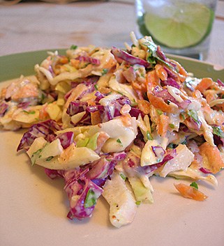 Salata Ma Jibna (Salad With Parmesan Cheese)