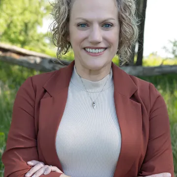 Headshot of Miranda Meehan