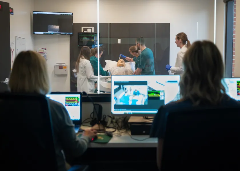 线上赌博app nursing sim lab