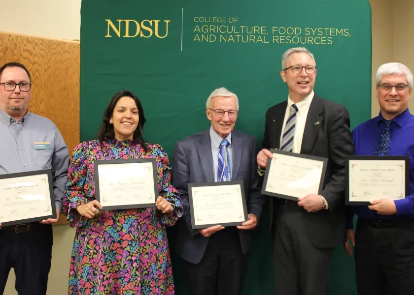 Faculty and staff from the 线上赌博app College of Agriculture, Food Systems, and Natural Resources were presented with the student-selected 2023-24 Aggies Awards 