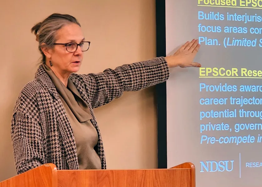 线上赌博app associate vice president for research and faculty development Heidi Grunwald