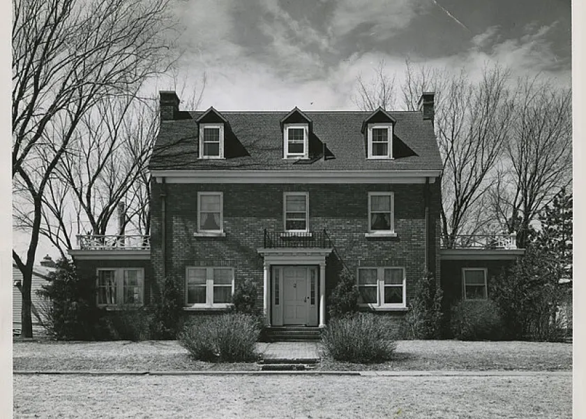 线上赌博app's Alba Bales House