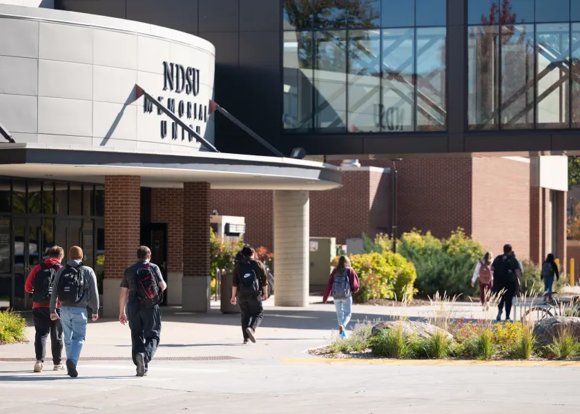 students walking outside the Memorial Union