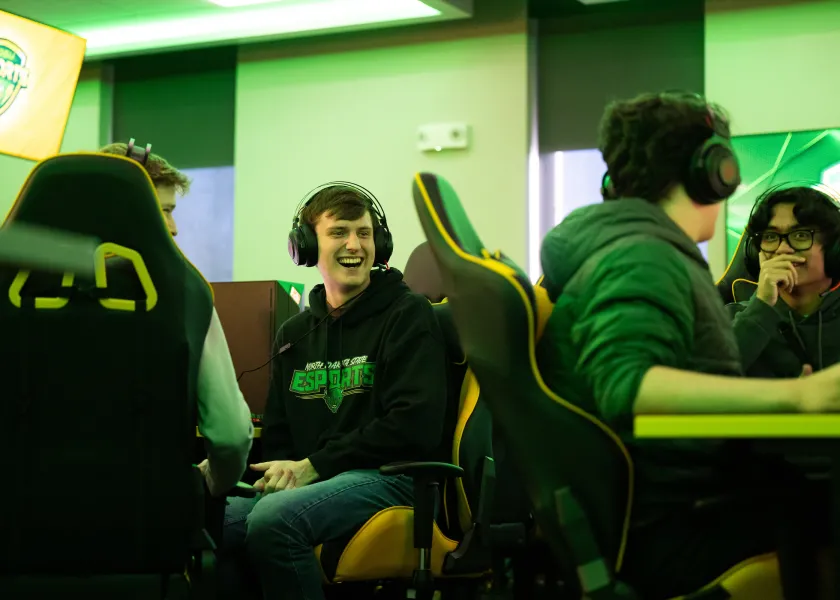 students participate in Esports