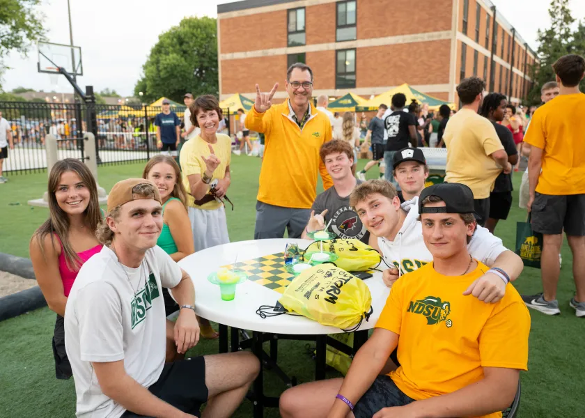 President and Kate Cook visint with students during Welcome Week