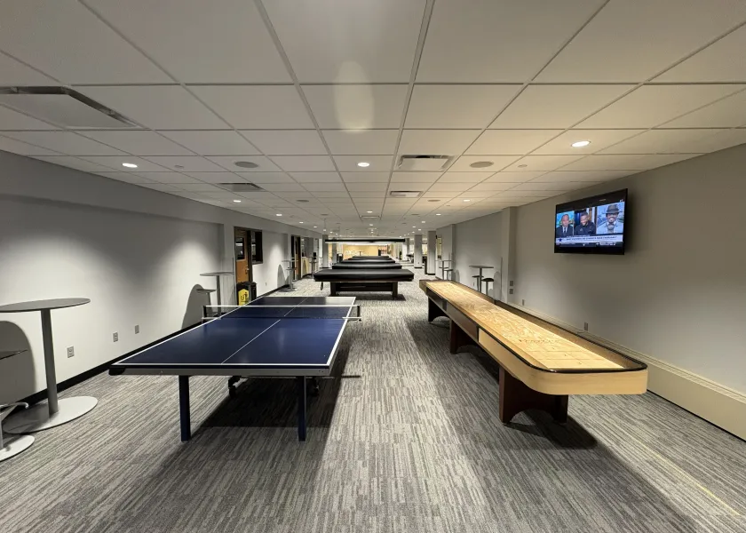 Thundar's Game Room Table Tennis and Shuffleboard