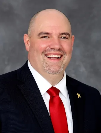 Mike Metzger Headshot