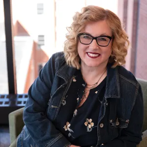 Image of Kelly Monroe