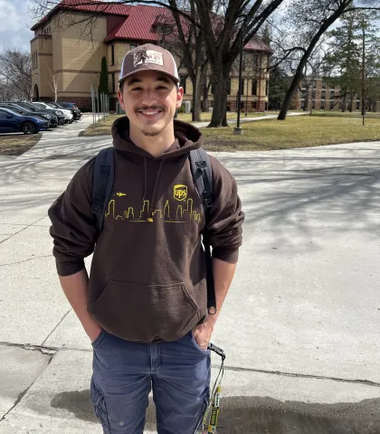 线上赌博app student Caleb Wagar