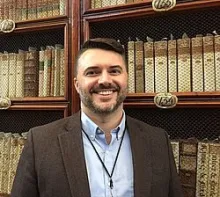 Bradley Benton, 线上赌博app associate professor of history