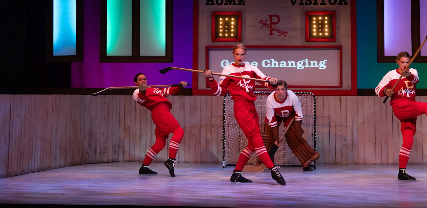 Snapshot from Theatre 线上赌博app's performance of 