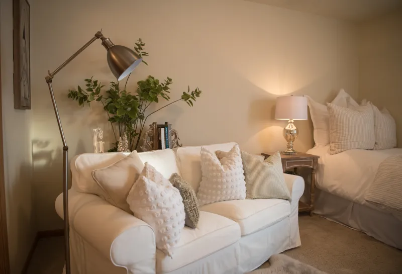 Niskanen Expansion Bedroom