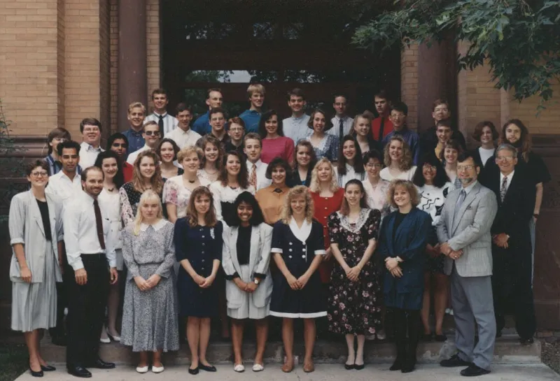 1992 gov school scholars