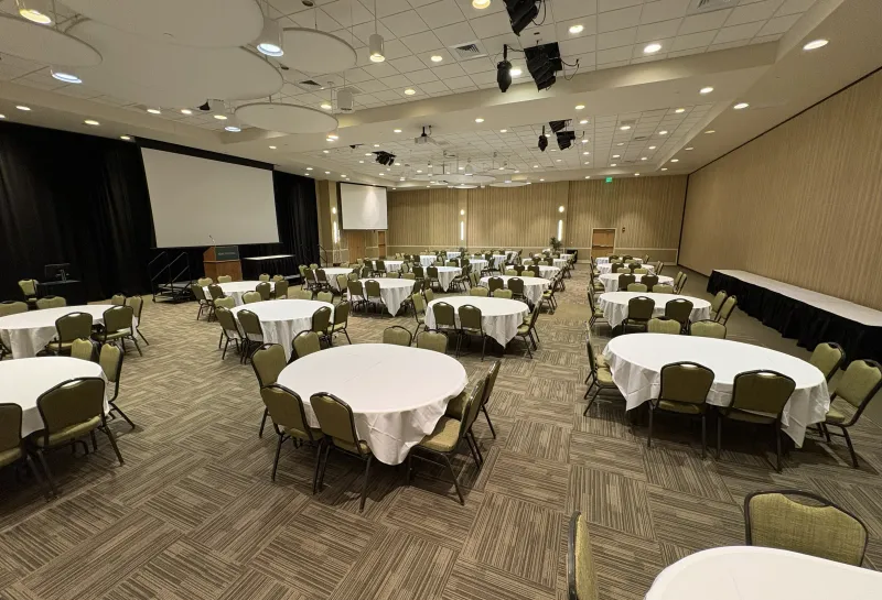 Memorial Union Ballroom A round tables