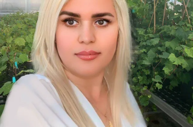 Brooke Benz in field